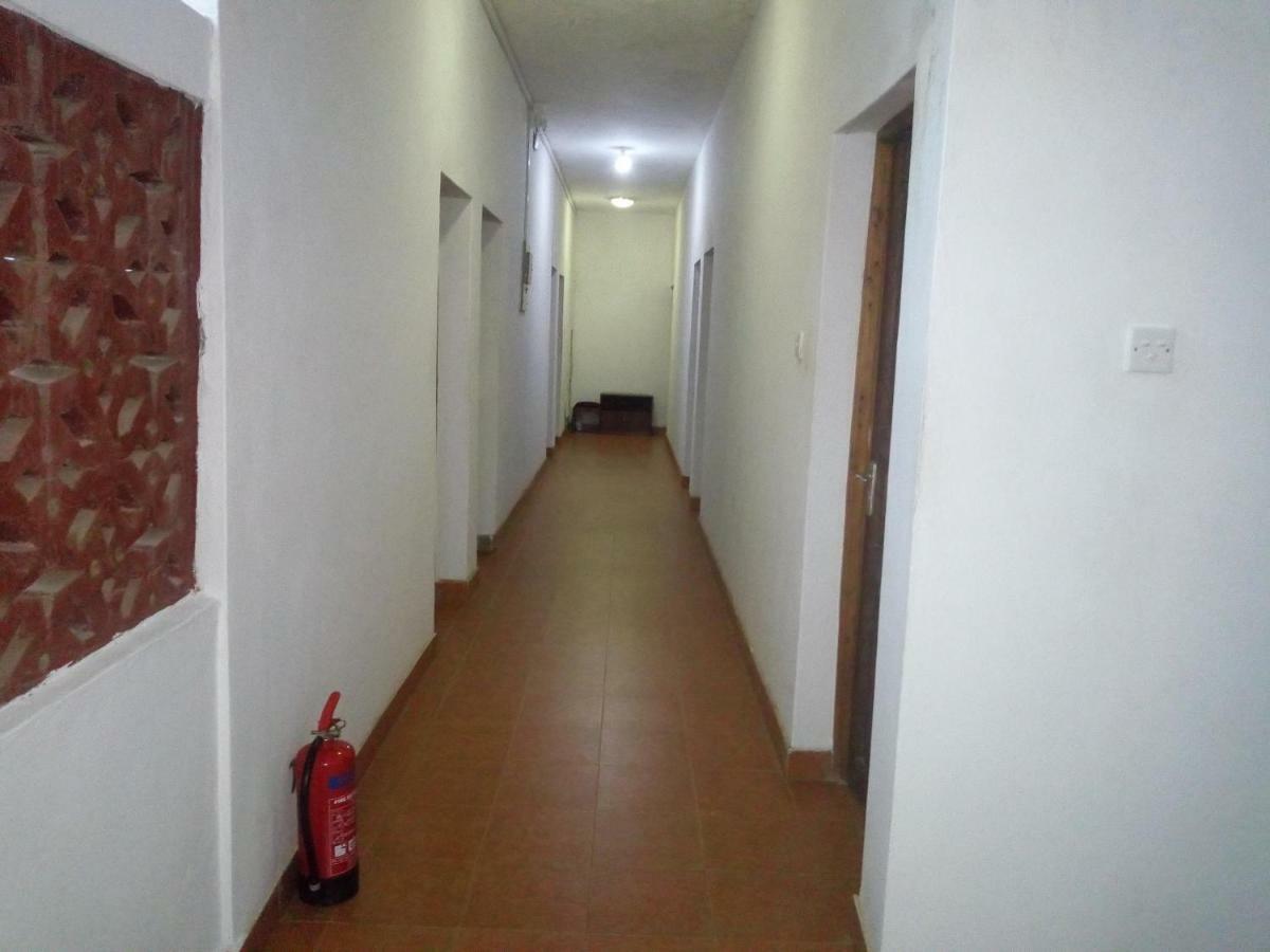 Prestige Holiday Resort Малинди Экстерьер фото